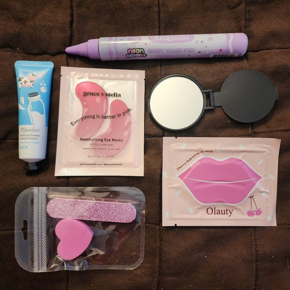 Self Care Bundle Purple Bow Spa Band Skincare Hair Makeup Bag Set - Picture 2 of 11